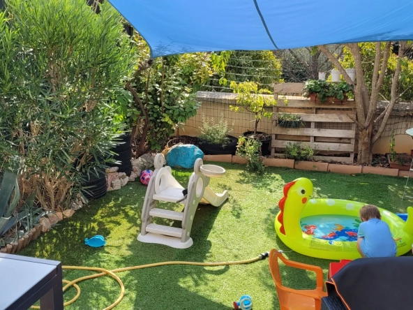 Maison T3 avec jardin, garage et proximité du golf à Juvignac