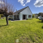 Maison individuelle à Ségur-Les-Villas avec terrain et garages – 3 chambres