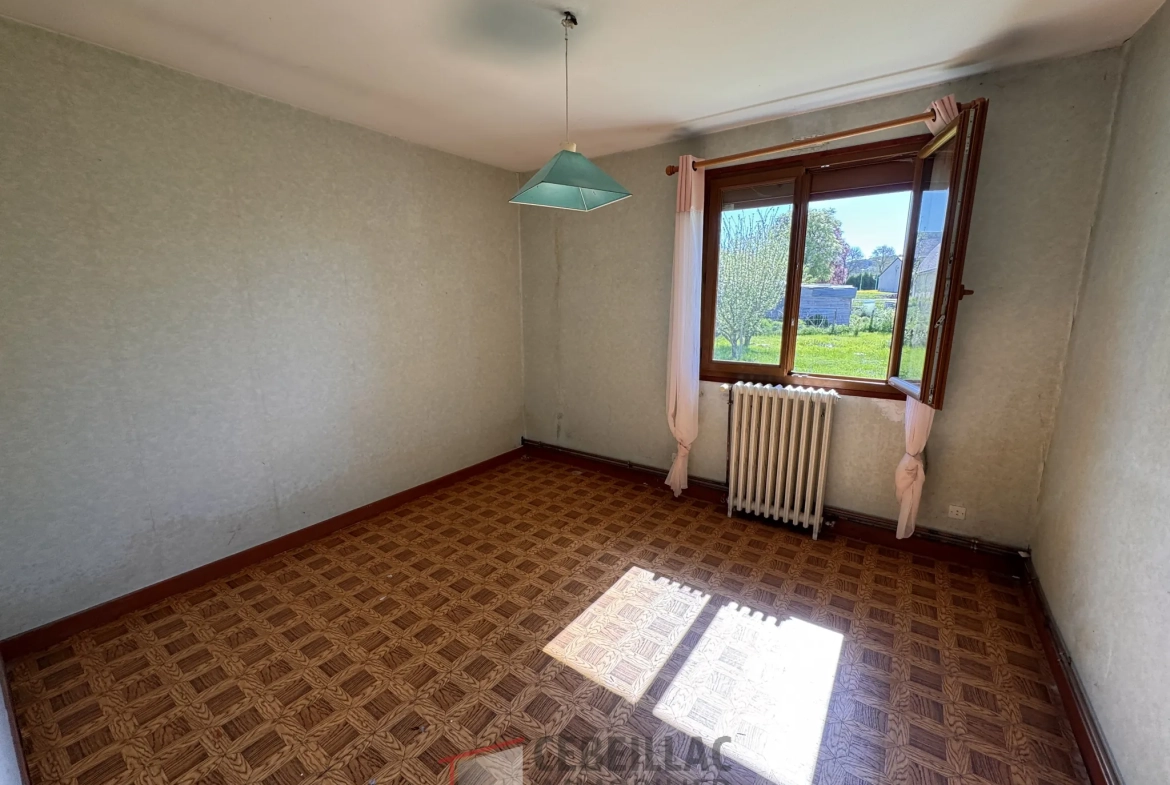 Maison individuelle à Ségur-Les-Villas avec terrain et garages – 3 chambres 