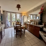 Appartement F5 à Clichy-sous-Bois avec balcon, parking et cave - 83 m²