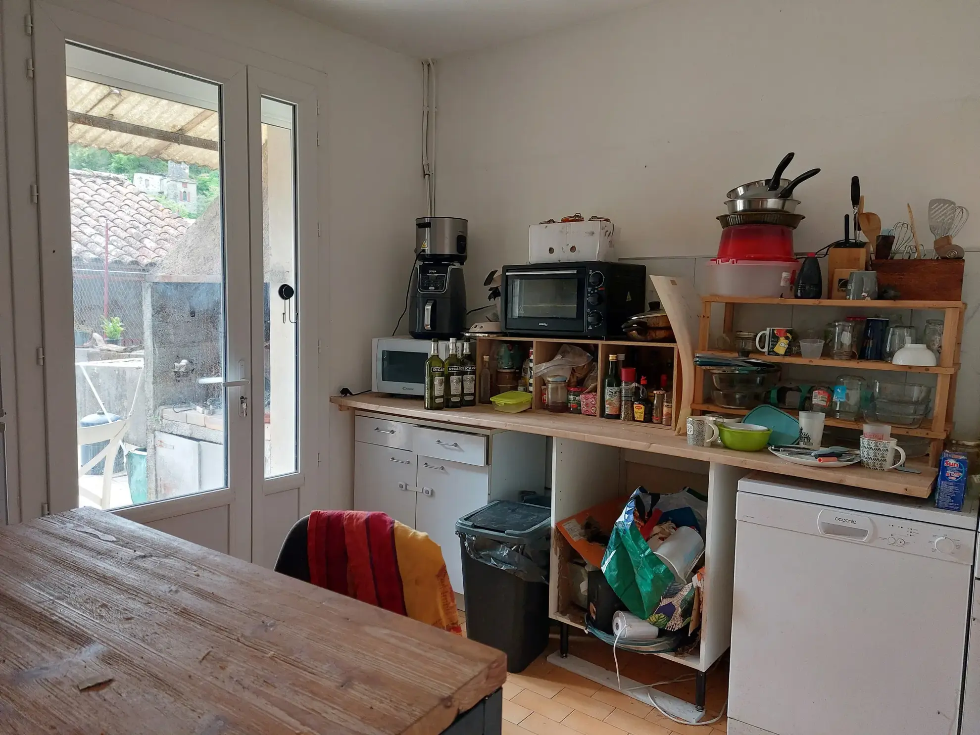 Maison de village avec local commercial et terrasses à Brusque - Vue campagne 