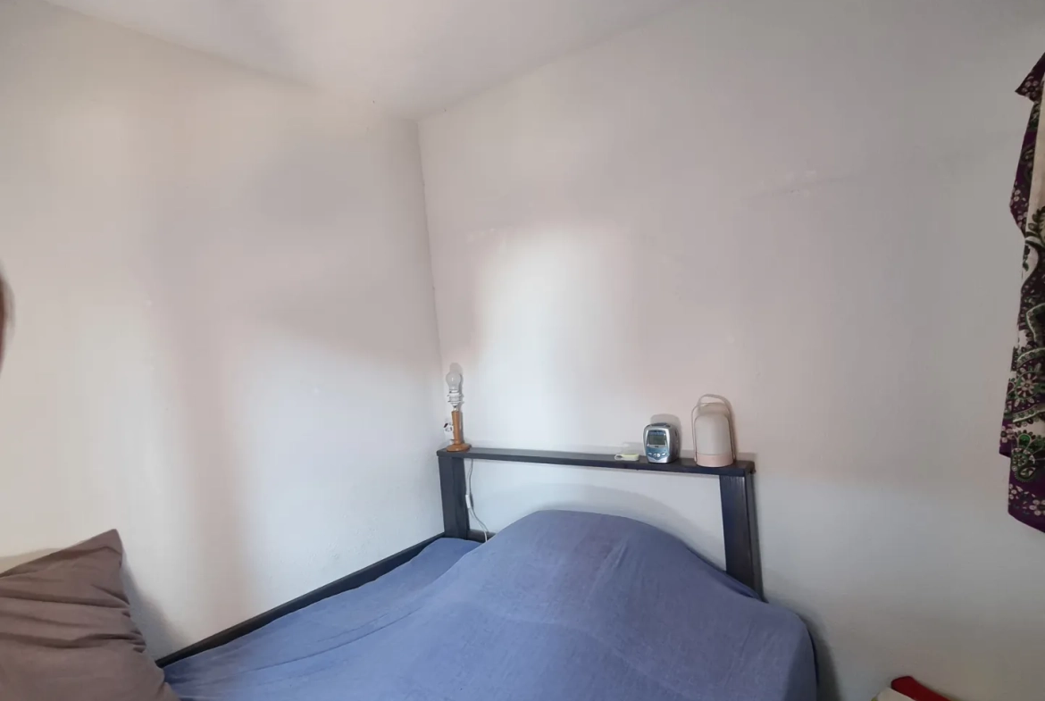 Appartement T2 de 22,54 m² avec vue mer à Saint Pierre La Mer 