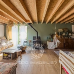 Maison de caractère en Bourgogne avec grange et jardin, idéal projet ou résidence secondaire