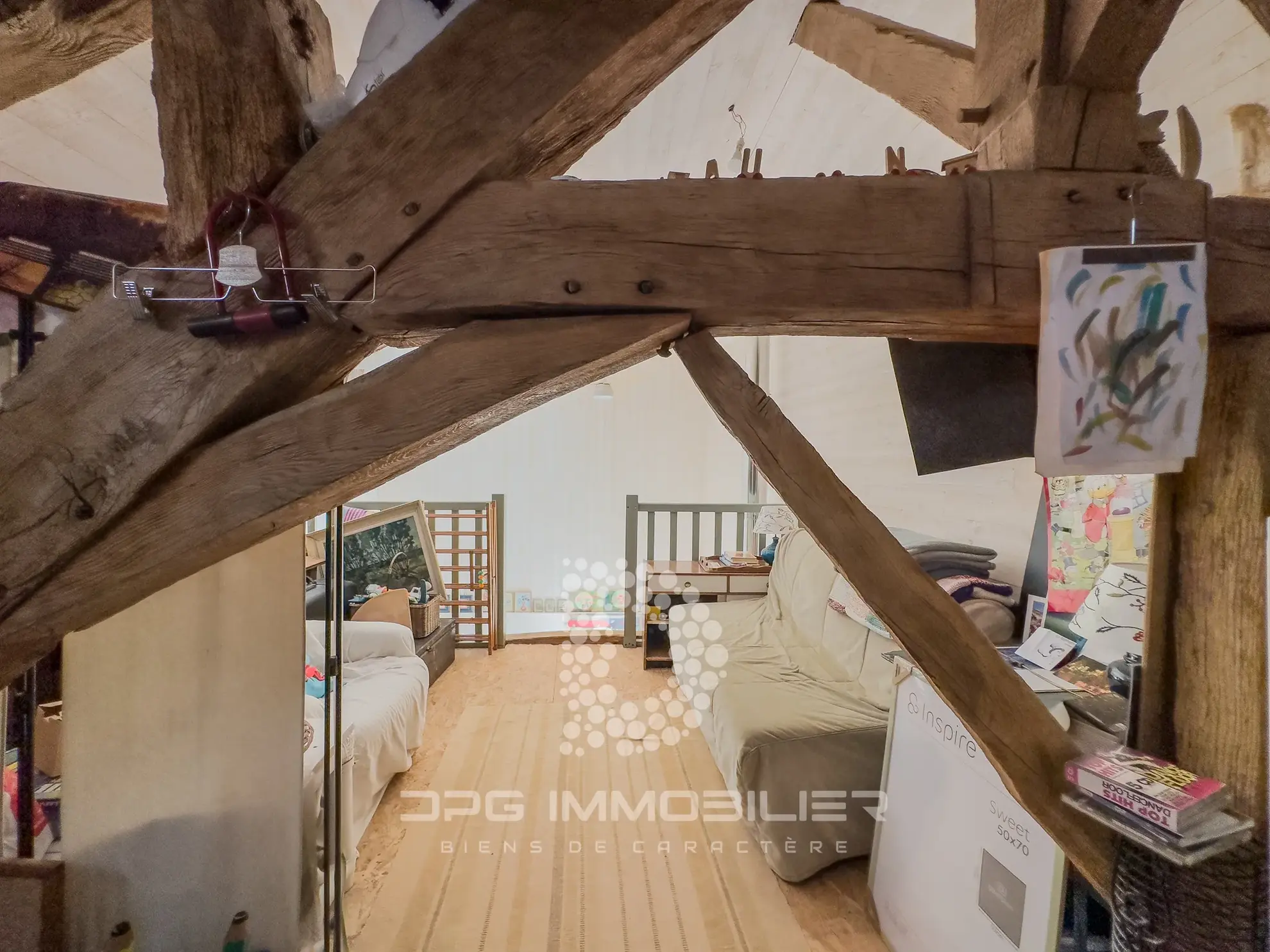 Maison de caractère en Bourgogne avec grange et jardin, idéal projet ou résidence secondaire 