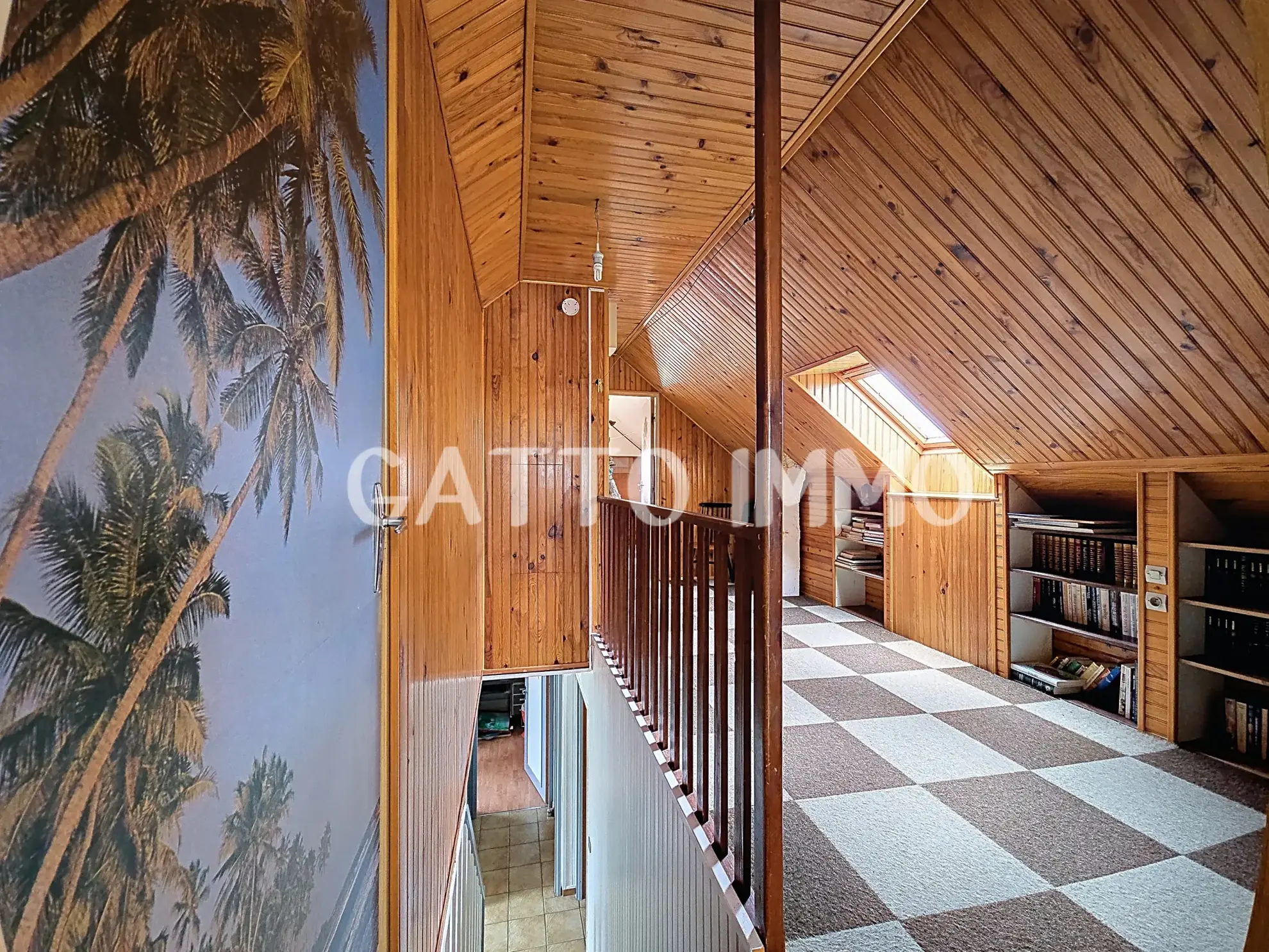 Maison à rénover de 130m² avec 5 chambres, grand garage et jardin à Marly 