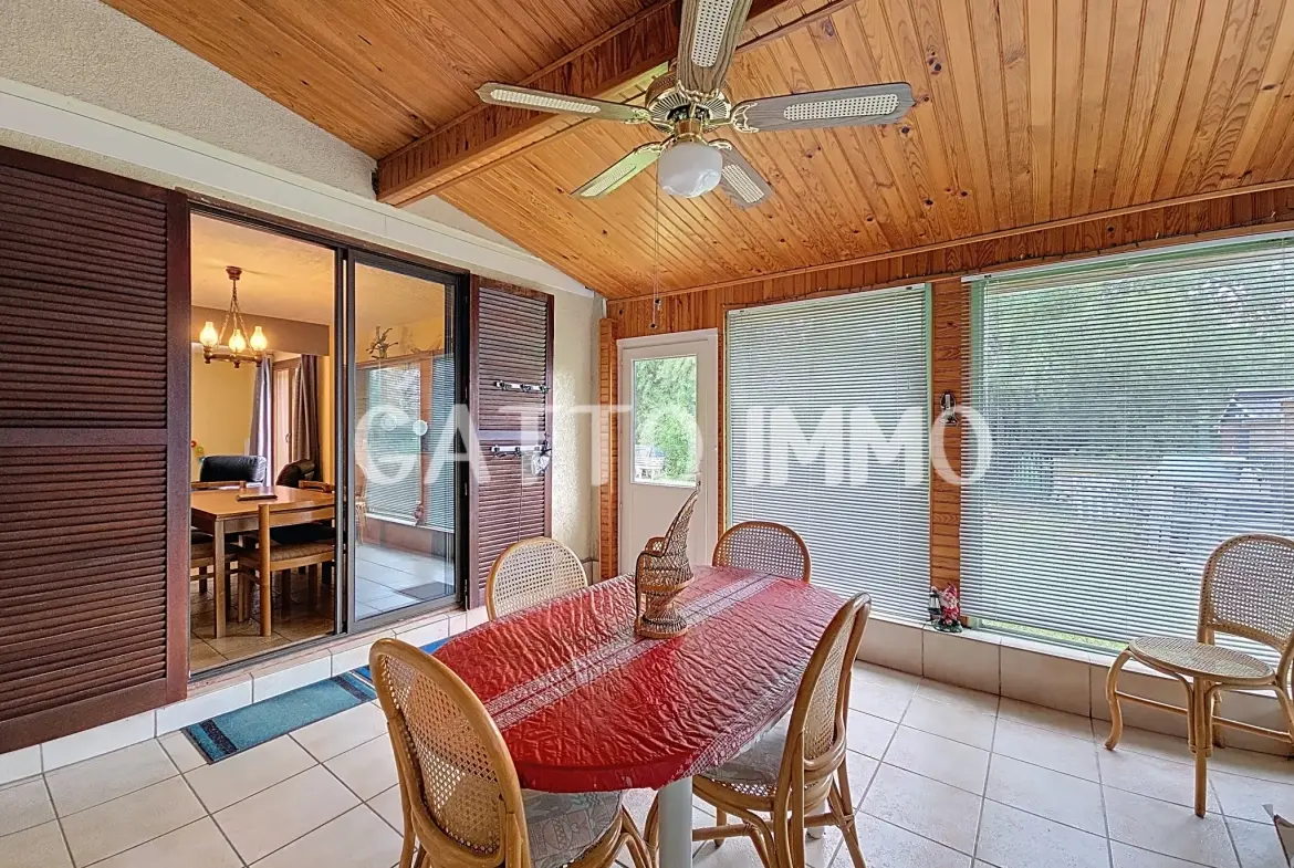 Maison à rénover de 130m² avec 5 chambres, grand garage et jardin à Marly 