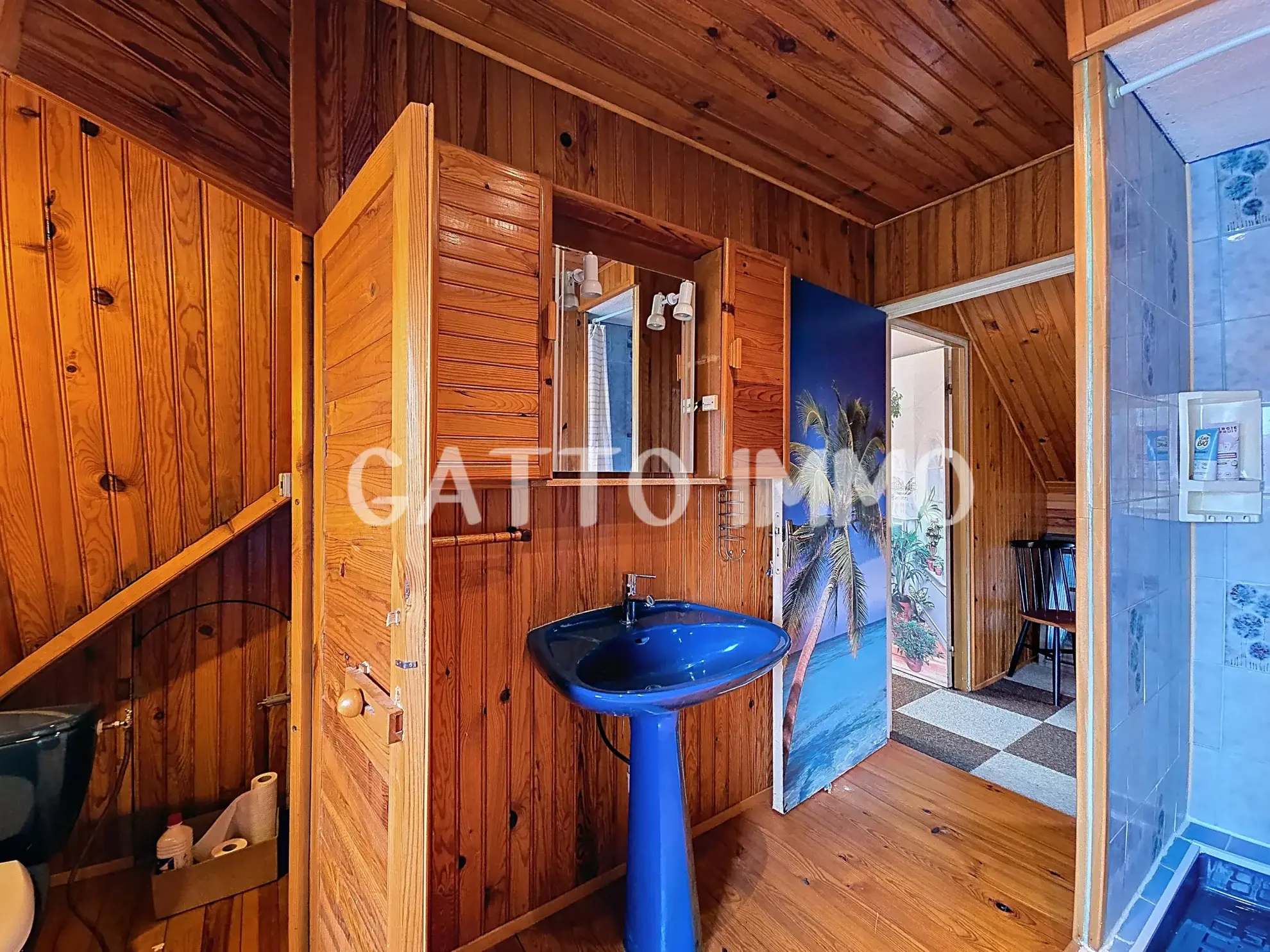 Maison à rénover de 130m² avec 5 chambres, grand garage et jardin à Marly 