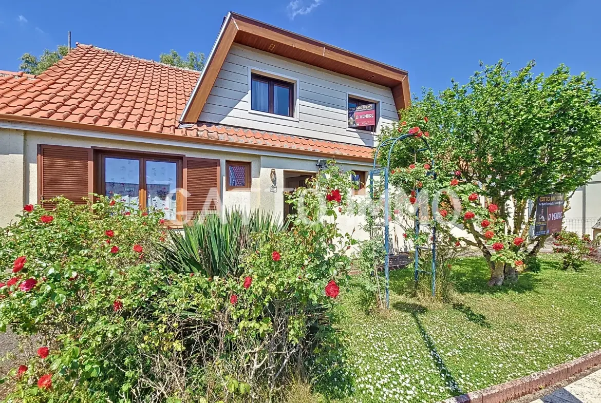 Maison à rénover de 130m² avec 5 chambres, grand garage et jardin à Marly 