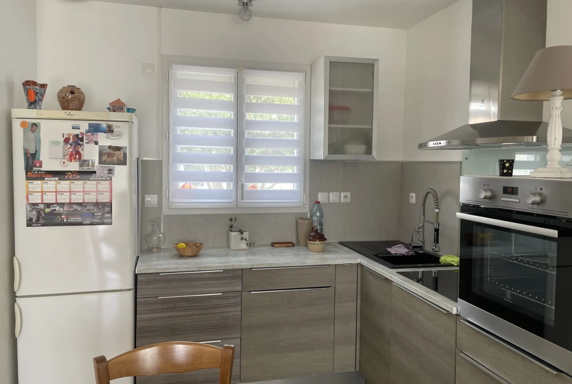 Maison de plain-pied à Aigrefeuille d'Aunis avec terrasse et chauffage au sol 