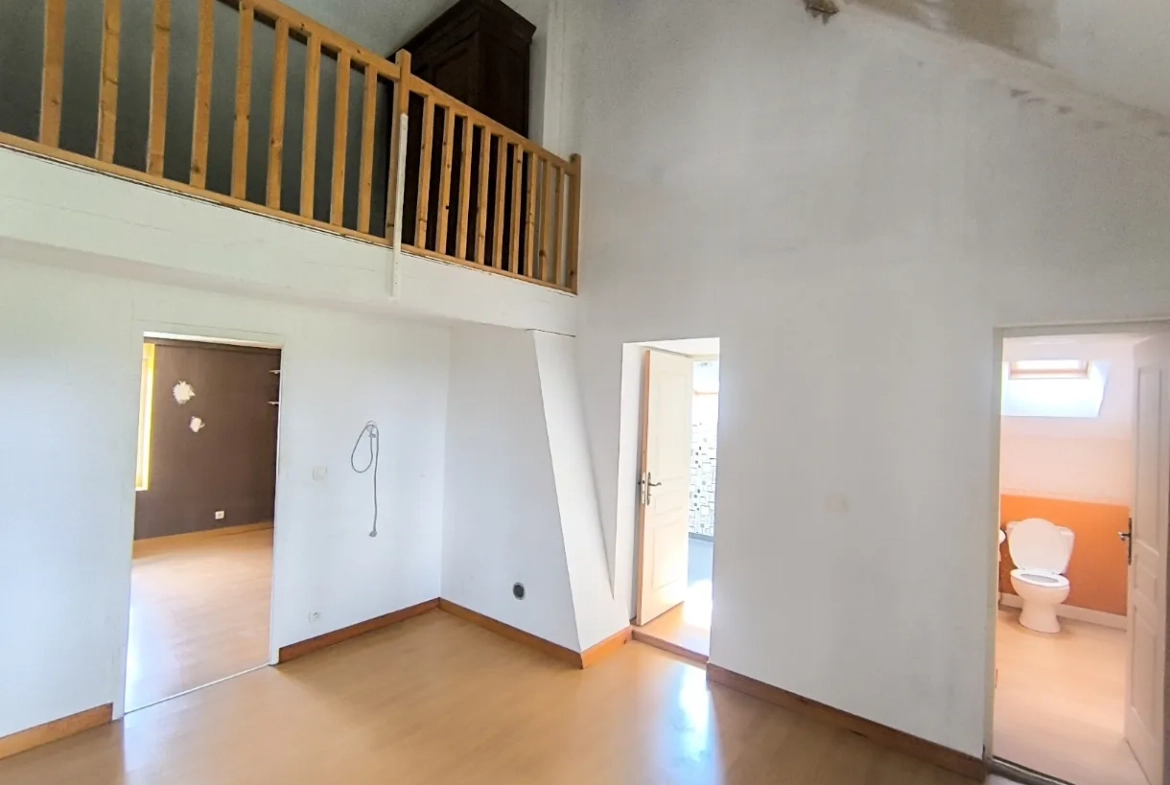 Charmante maison en pierre avec jardin à Chezy-sur-Marne, proche Paris 