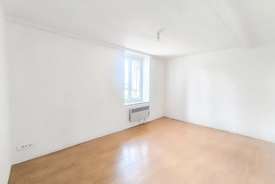 Charmante maison en pierre avec jardin à Chezy-sur-Marne, proche Paris 