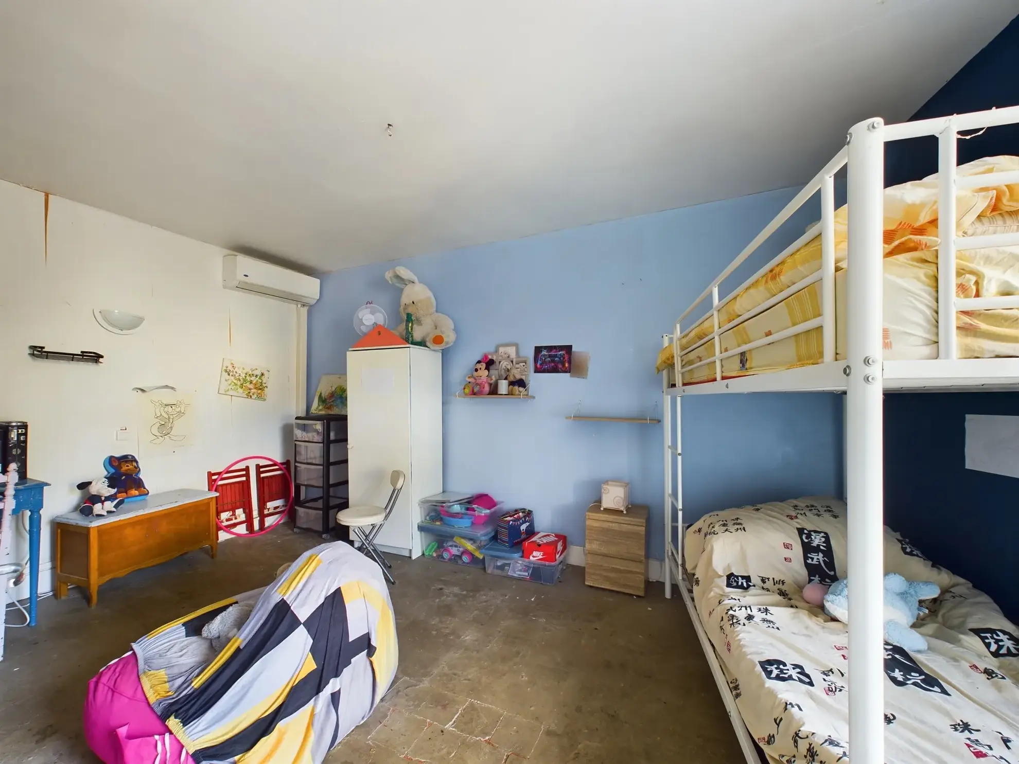 Maison de village rénovée à Saint-Saulge avec jardin de 334 m² et potentiel d'agrandissement 