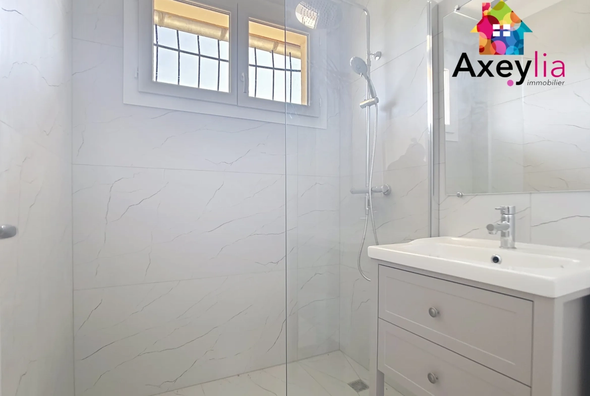 Maison à Riorges entièrement rénovée avec grand terrain de 730m² 