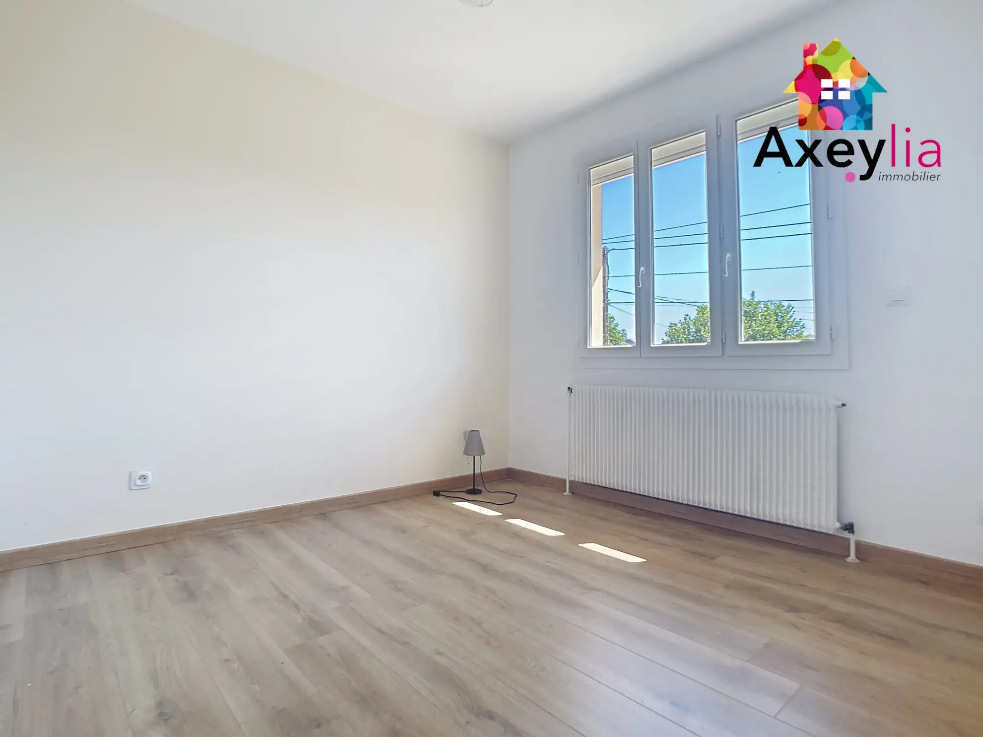 Maison à Riorges entièrement rénovée avec grand terrain de 730m² 