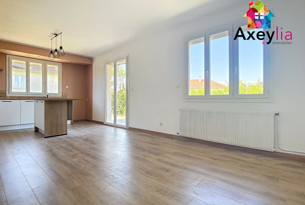 Maison à Riorges entièrement rénovée avec grand terrain de 730m² 