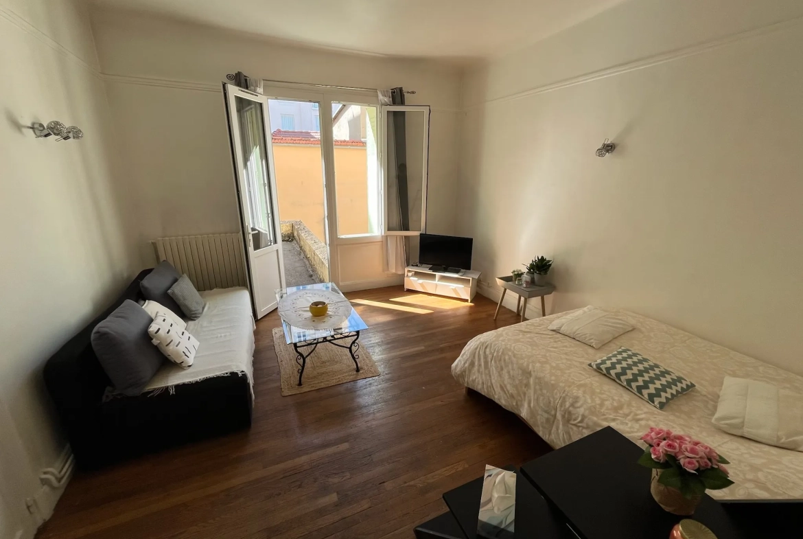 Appartement T1 bis de 33,5 m² en plein centre de Vichy avec ascenseur 