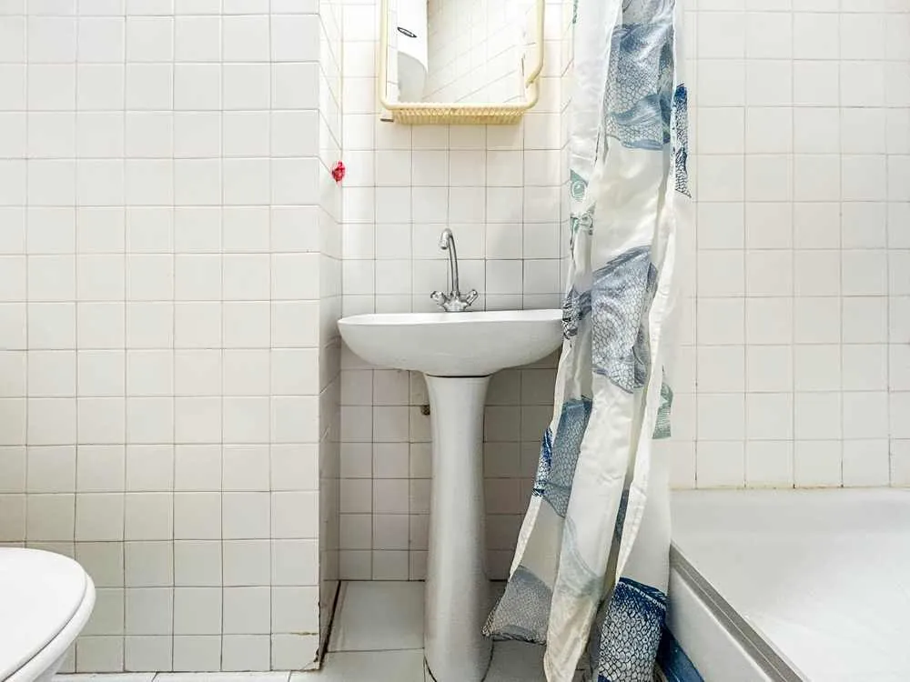 Appartement traversant de 25 m² à Paris 10ème - Village Saint Martin 