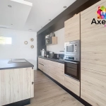 Maison récente avec piscine et terrasse à Vougy - 3 chambres - 950 m²