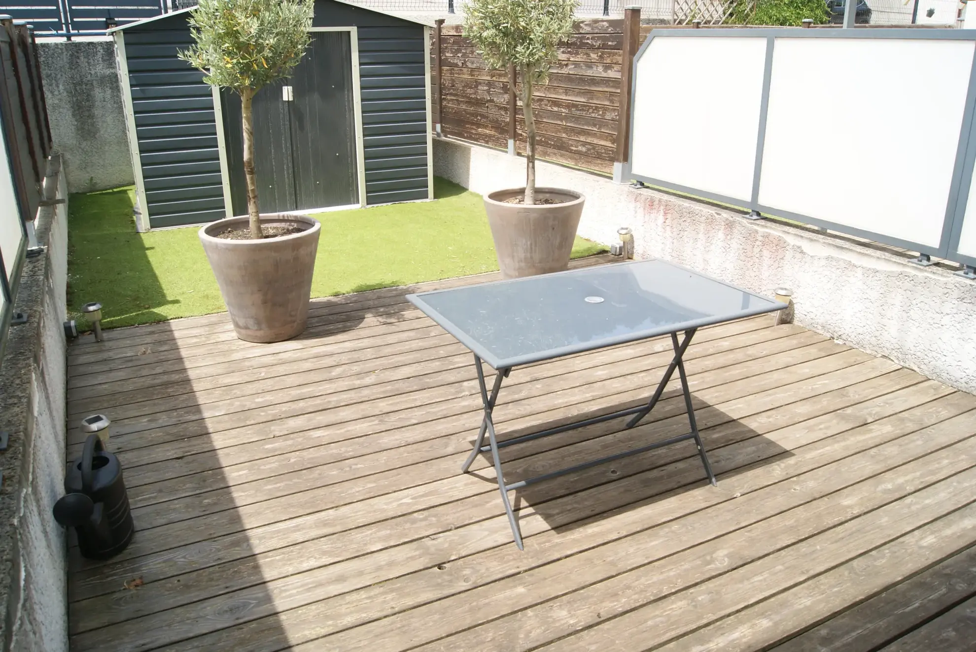 Maison T5 rénovée à Éparres proche de Bourgoin avec terrasse et parking sécurisé 