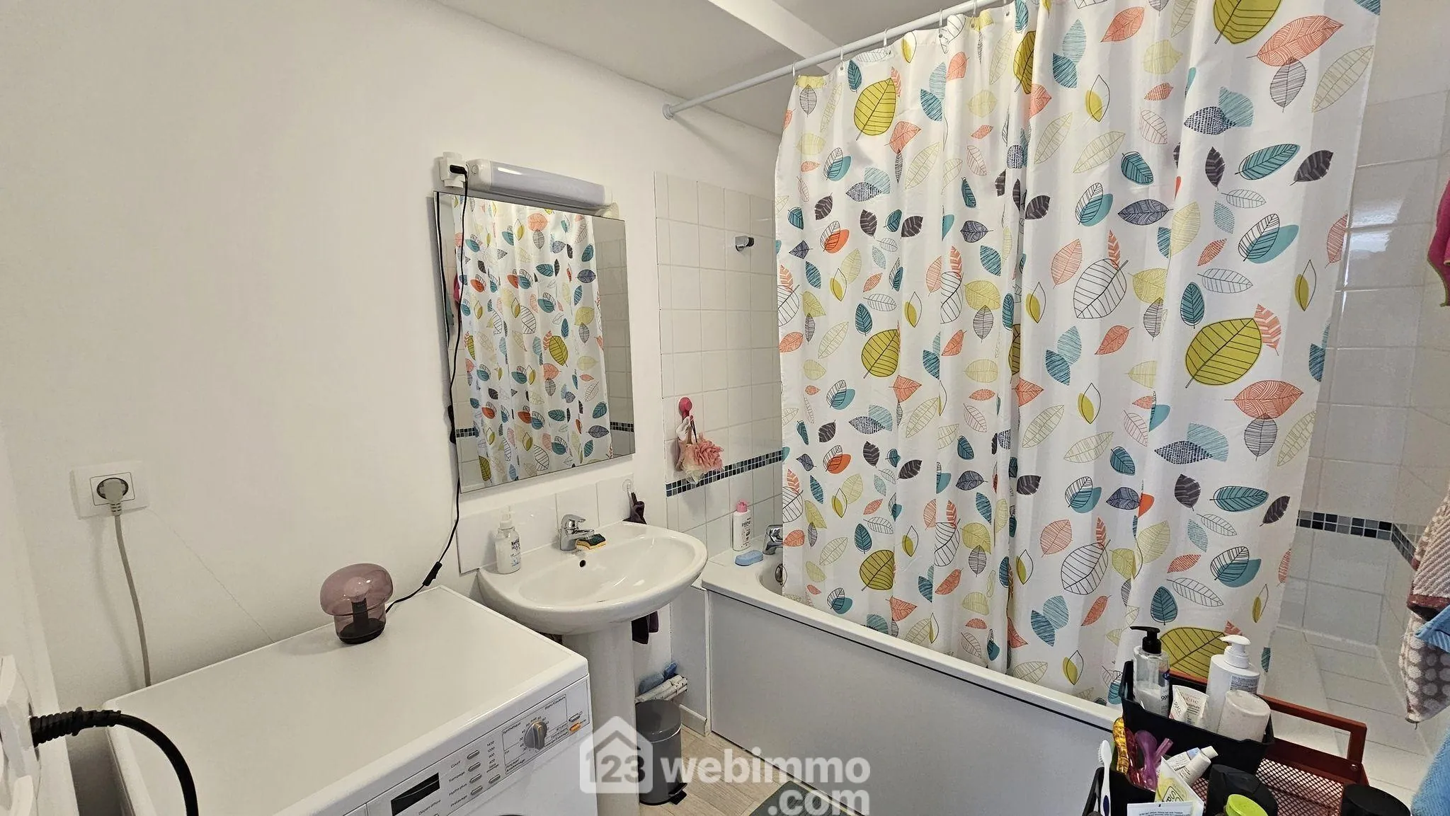 À vendre duplex lumineux de 64 m² à Puiseaux avec mezzanine et rénovations récentes 