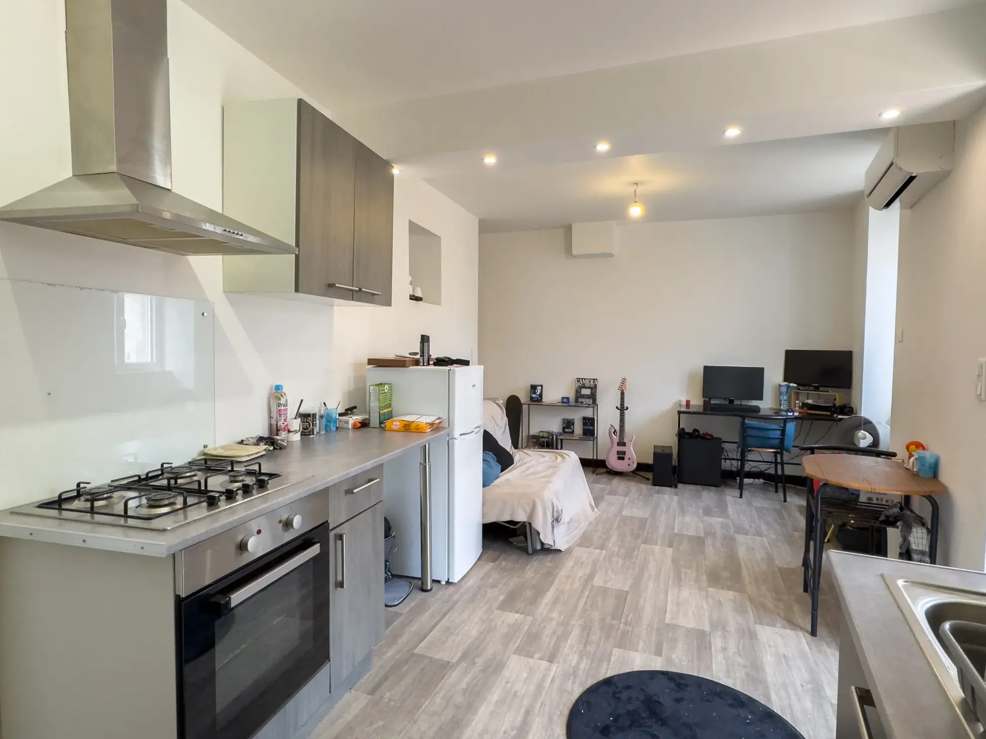 Deux appartements à vendre à Privas : 36 et 63 m² dans une copropriété calme 