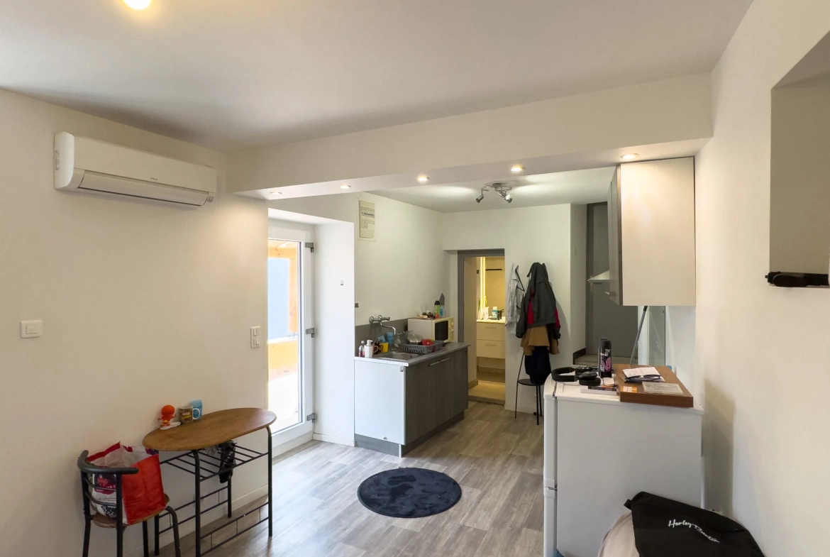 Deux appartements à vendre à Privas : 36 et 63 m² dans une copropriété calme 