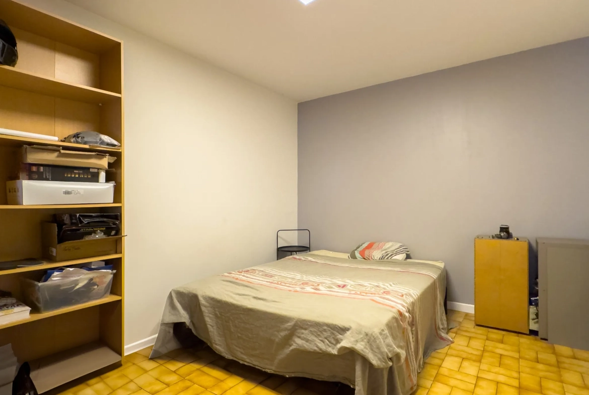 Deux appartements à vendre à Privas : 36 et 63 m² dans une copropriété calme 