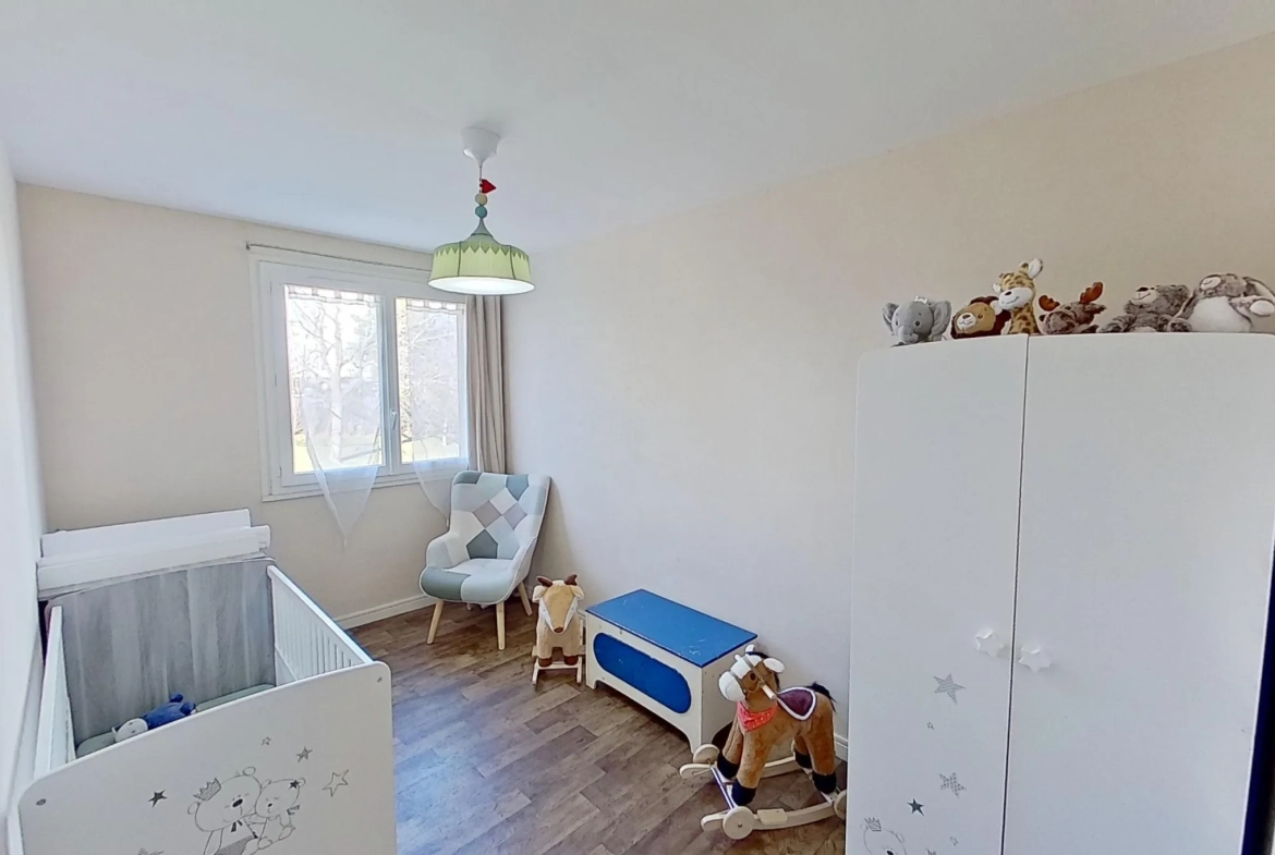 Appartement F4 de 68,17 m² à Chanturgue - Lumineux et pratique 