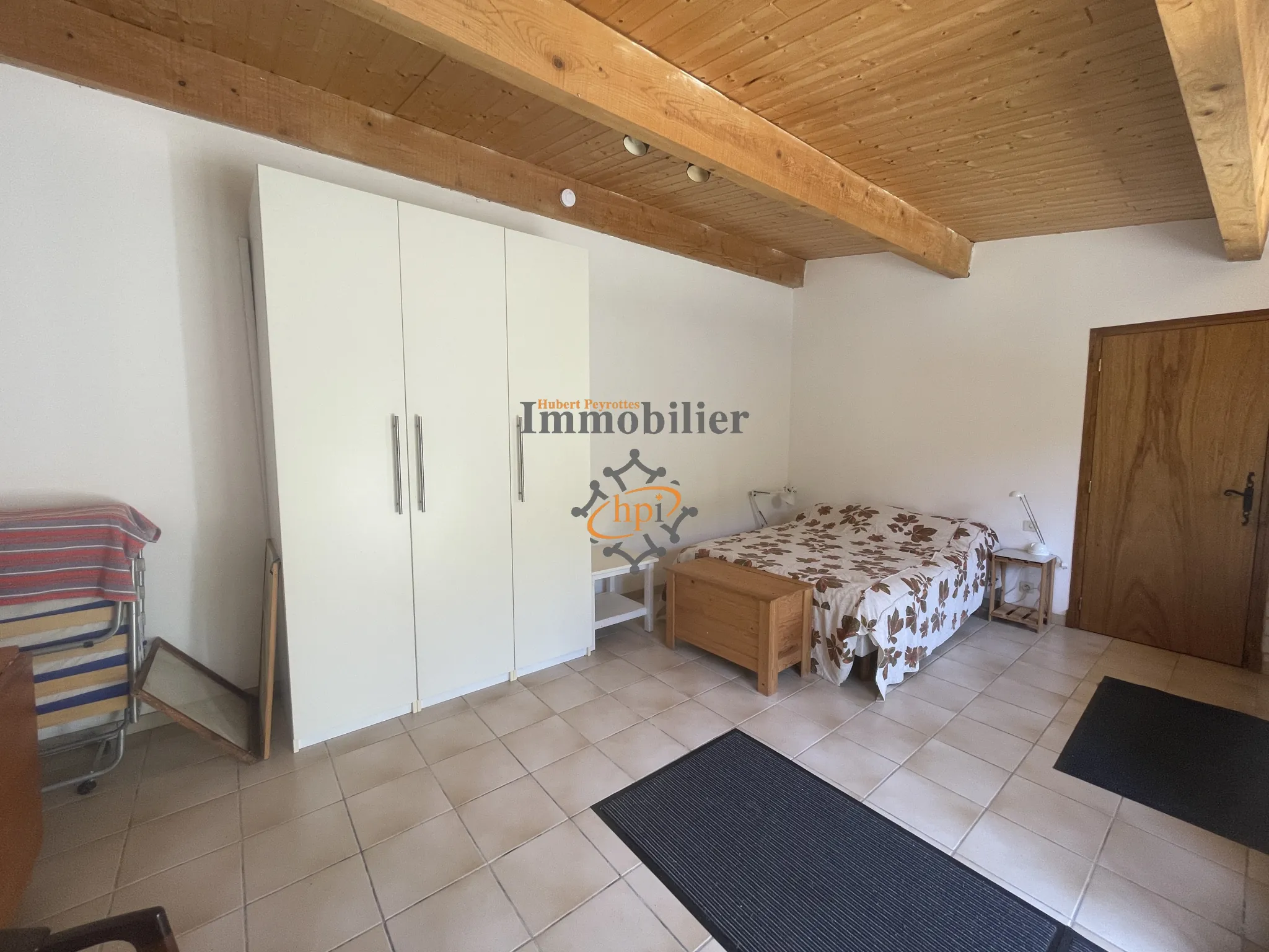 Maison de campagne avec terrain et studio à Broquiès dans la vallée du Tarn 