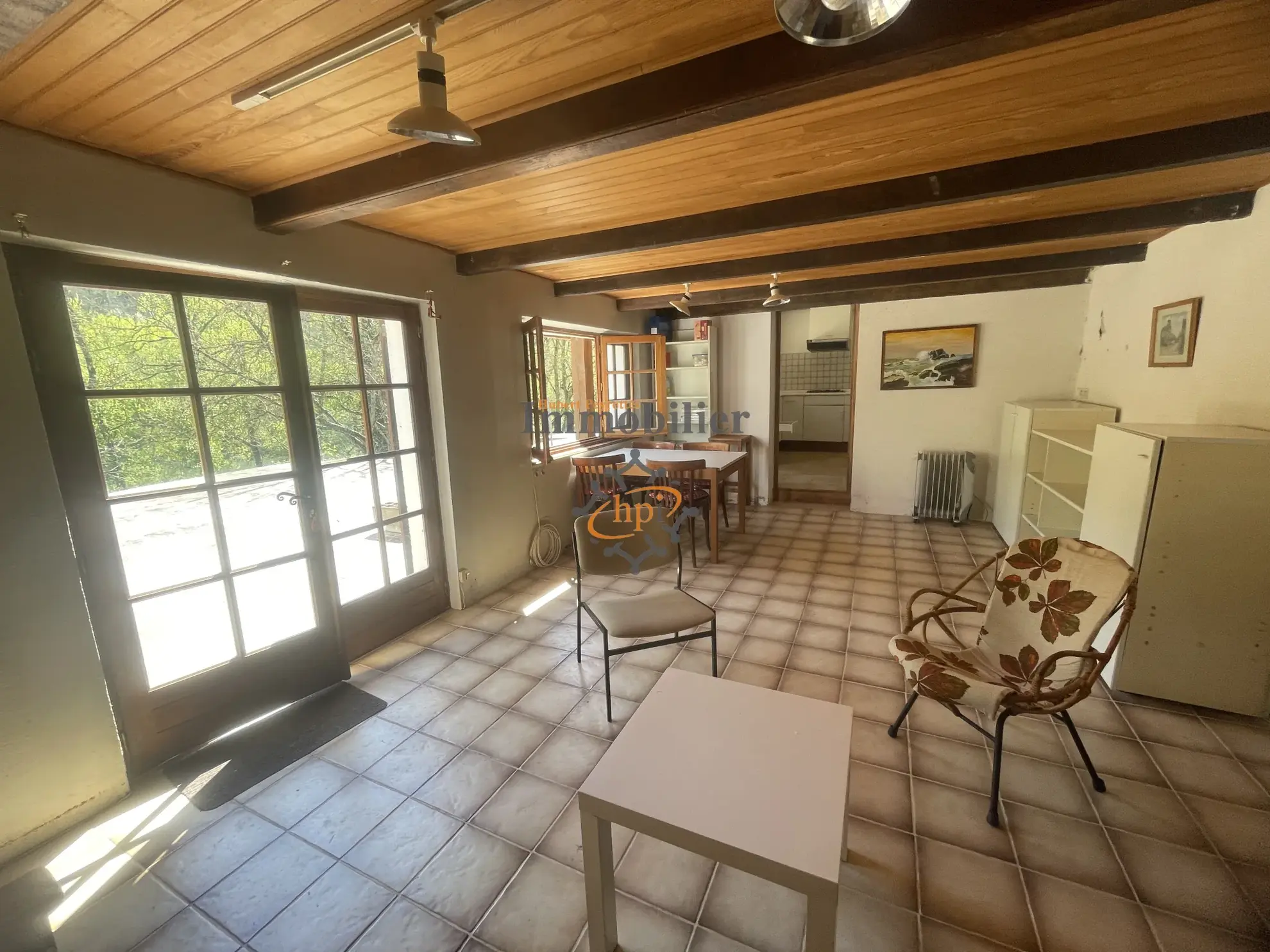 Maison de campagne avec terrain et studio à Broquiès dans la vallée du Tarn 