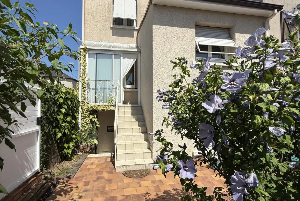 Maison charmante avec jardin et garage proche Gare Sud au Le Mans 