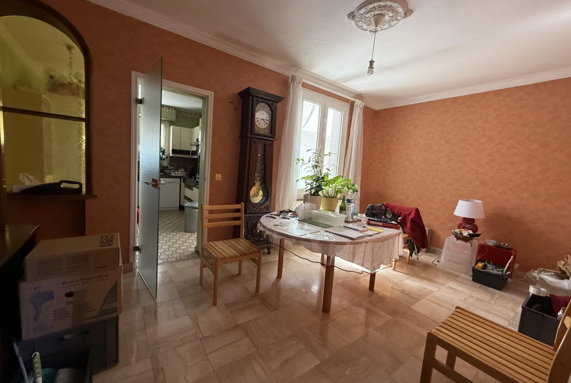 Maison charmante avec jardin et garage proche Gare Sud au Le Mans 