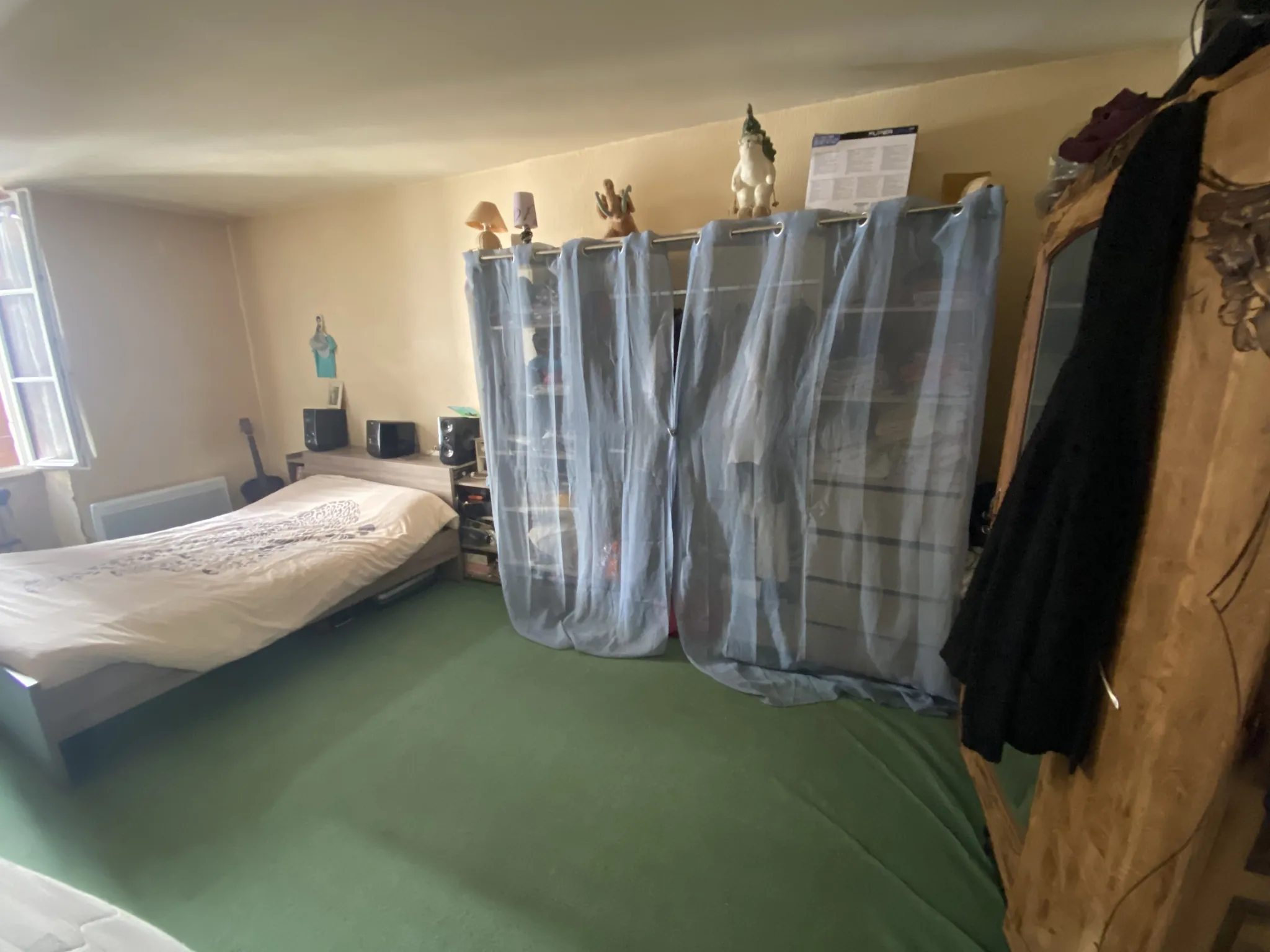 Maison de ville T3 de 73 m² avec cour et cave à La Réole 