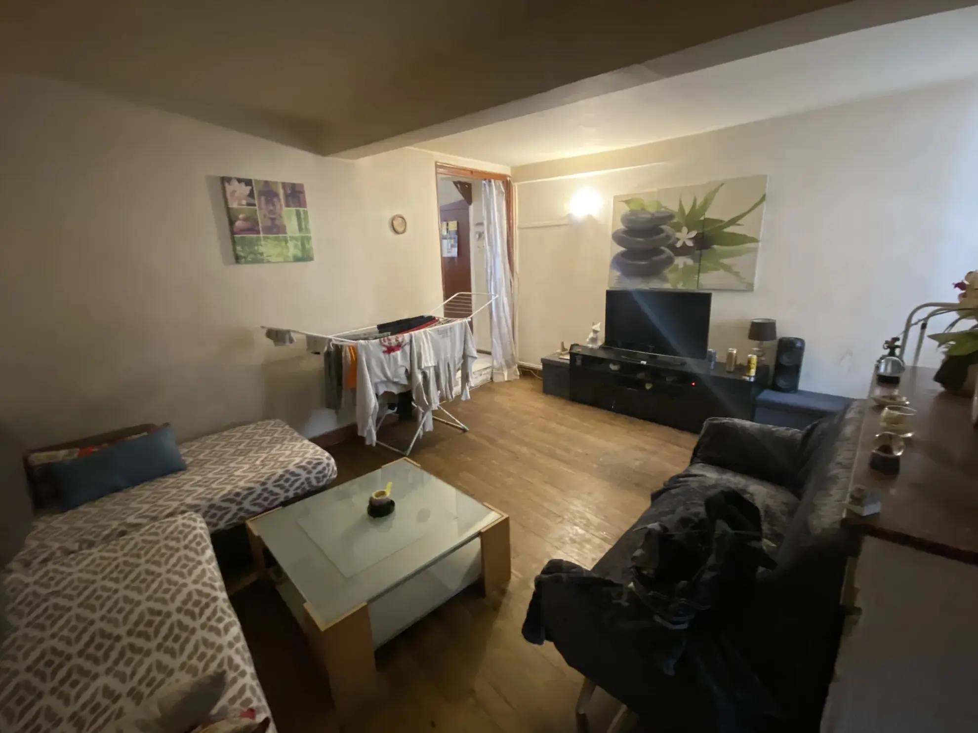 Maison de ville T3 de 73 m² avec cour et cave à La Réole 