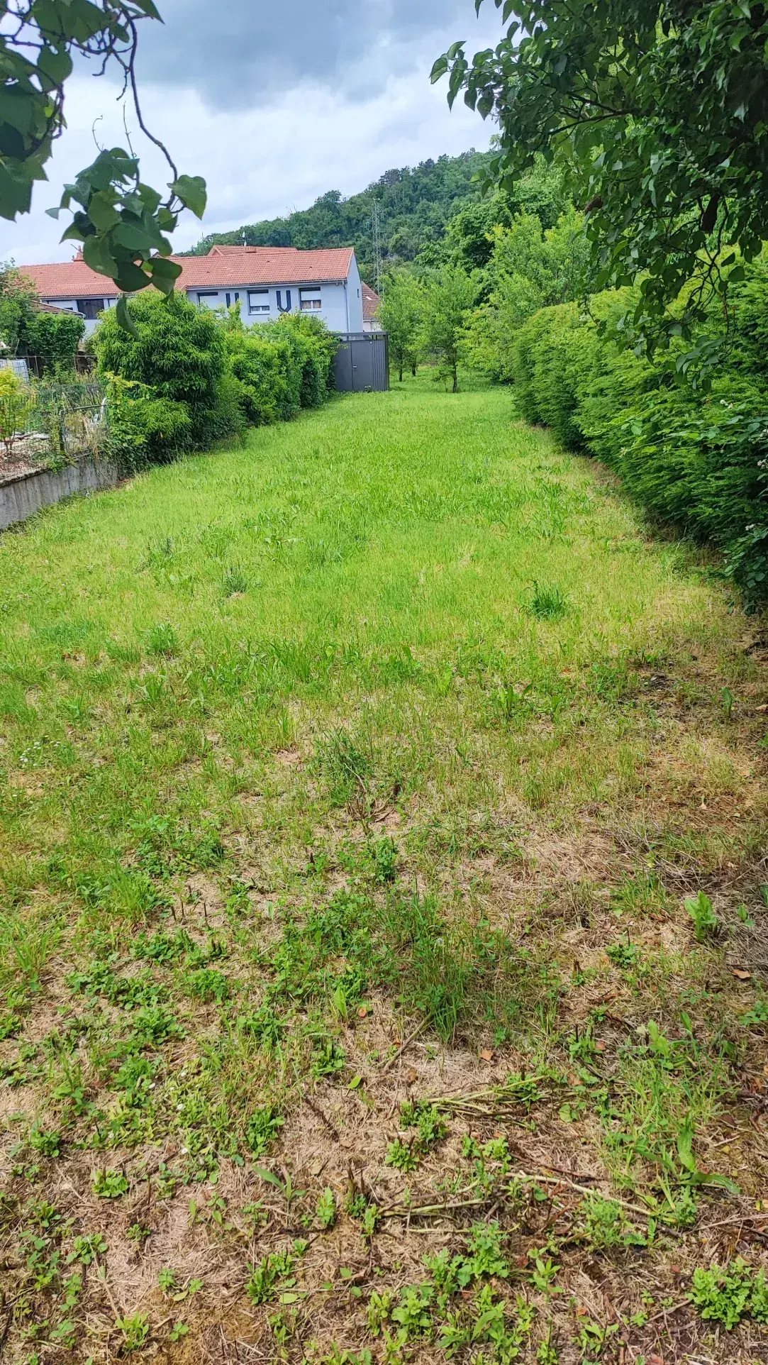 Maison de ville récente 210 m² avec terrain à Voujeaucourt 