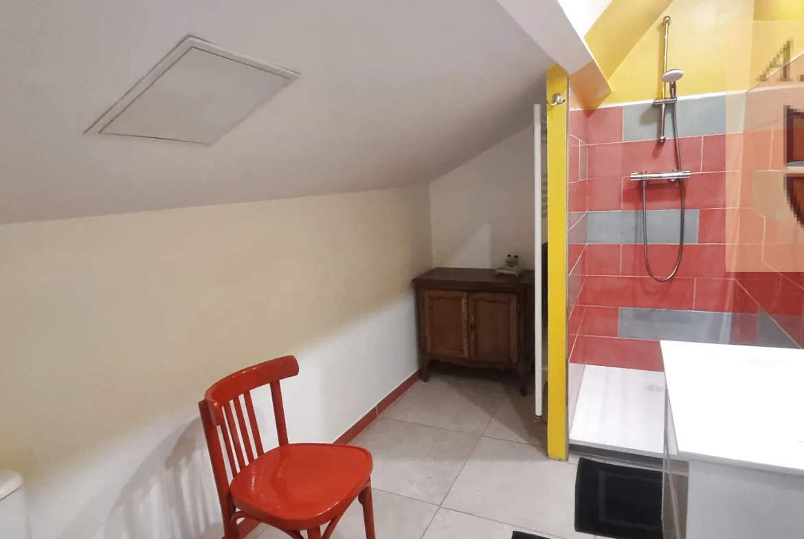 Longère en bord du Loir avec jardin, proche de Vendôme – Charme et authenticité 