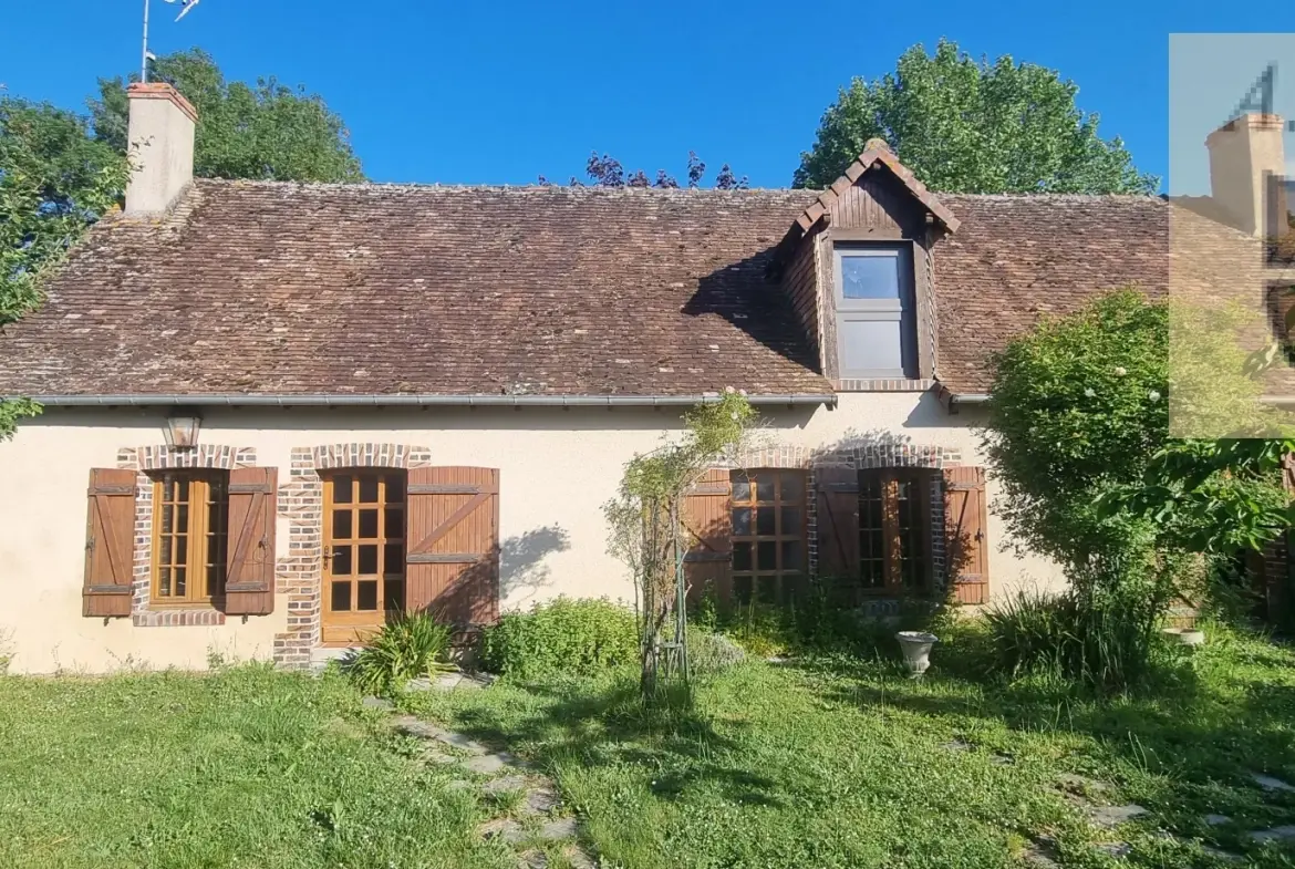 Longère en bord du Loir avec jardin, proche de Vendôme – Charme et authenticité 