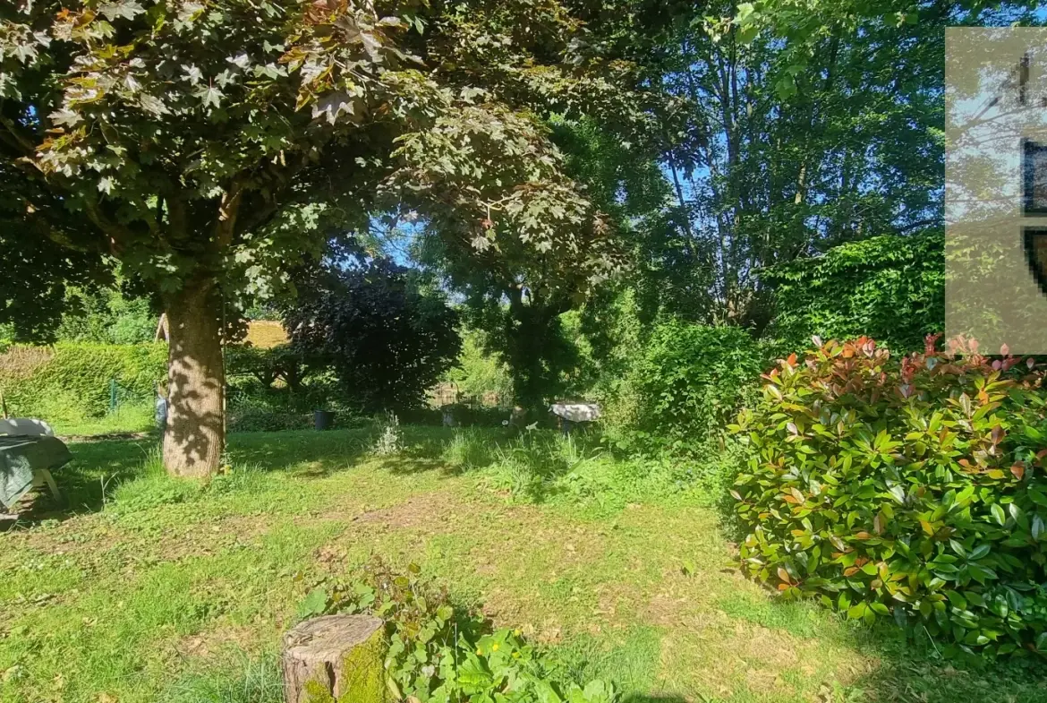 Longère en bord du Loir avec jardin, proche de Vendôme – Charme et authenticité 