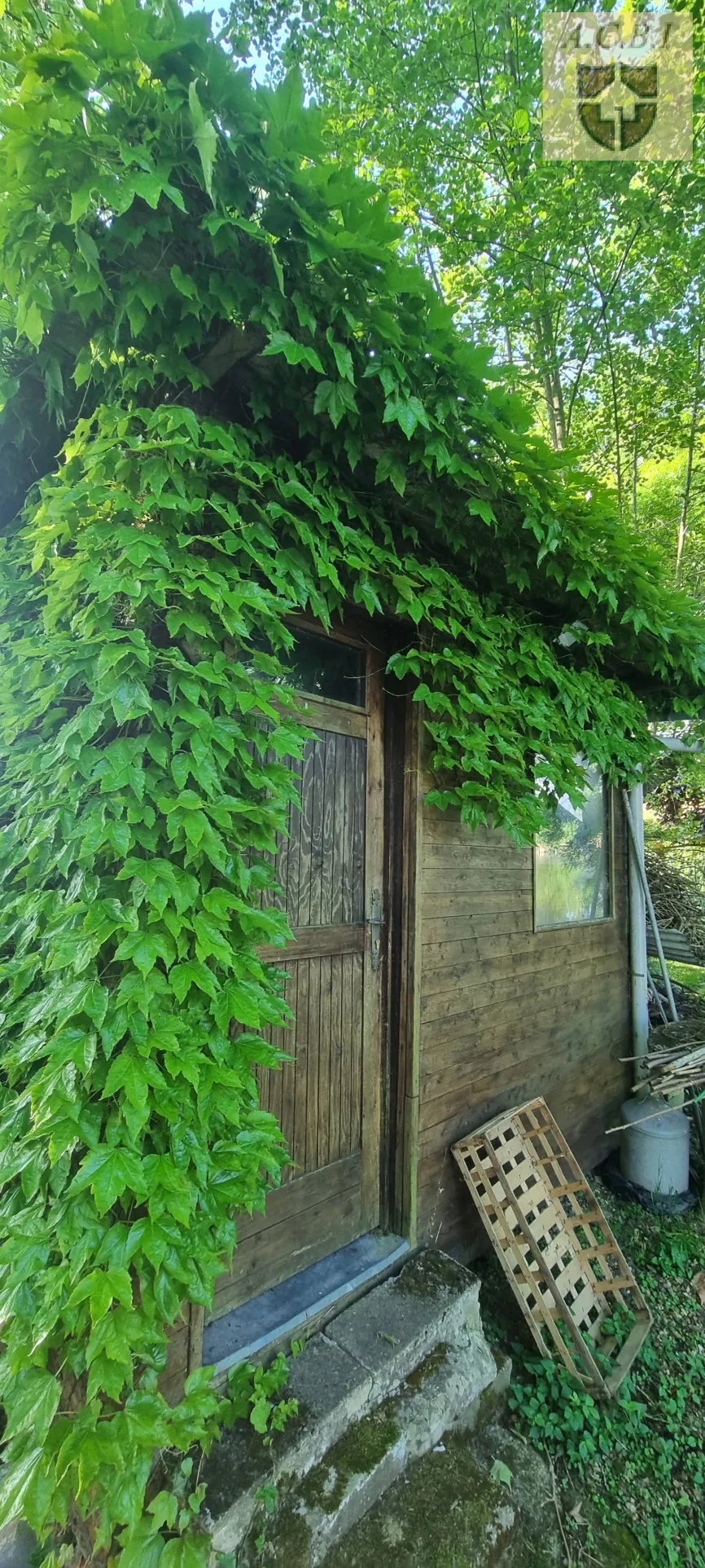 Longère en bord du Loir avec jardin, proche de Vendôme – Charme et authenticité 