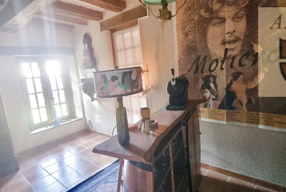 Longère en bord du Loir avec jardin, proche de Vendôme – Charme et authenticité 