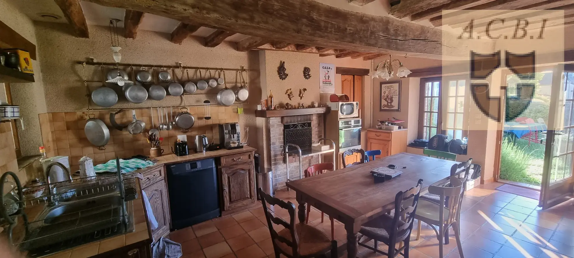 Longère en bord du Loir avec jardin, proche de Vendôme – Charme et authenticité 