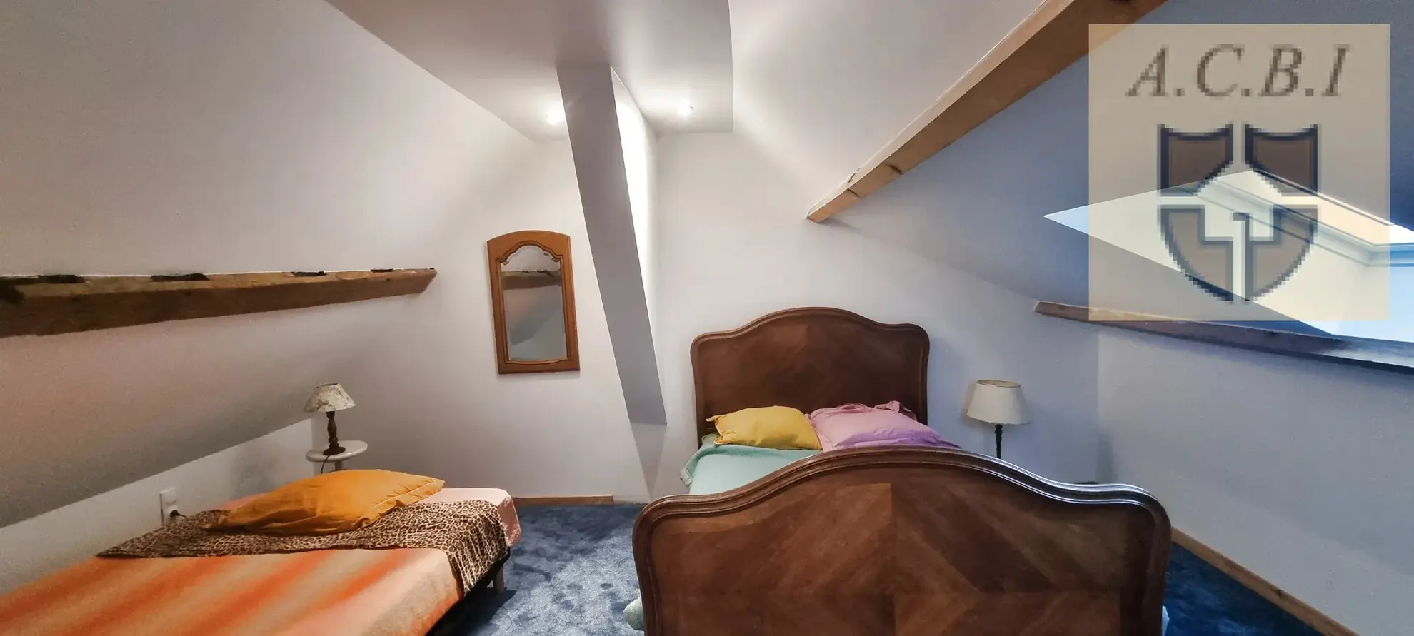 Longère en bord du Loir avec jardin, proche de Vendôme – Charme et authenticité 