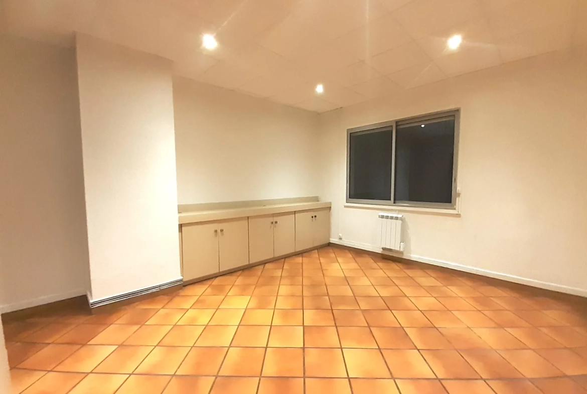 Appartement T3/4 rénové à Perpignan, idéal investisseur ou premier achat à proximité du centre-ville 