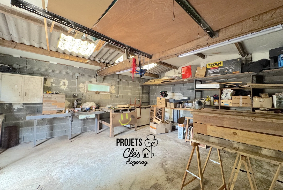 Maison de plain-pied avec véranda et grand terrain à Aizenay 