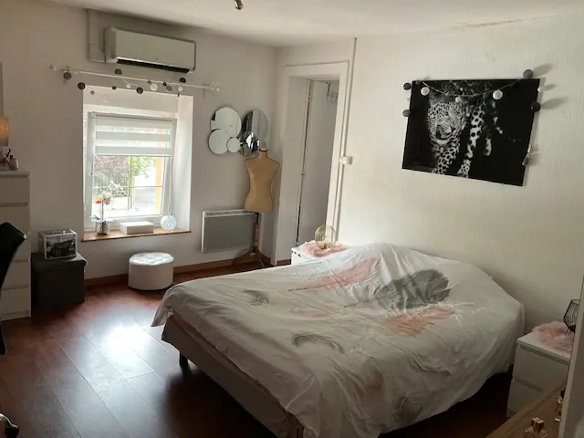 Maison rénovée avec 4 chambres à Bulgneville - Proche A31 