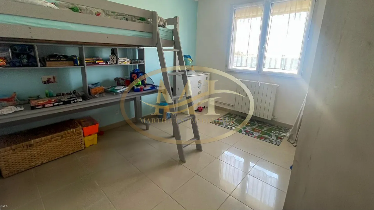 Appartement 4 pièces à Port-de-Bouc avec cave et parking - Idéal premier achat 