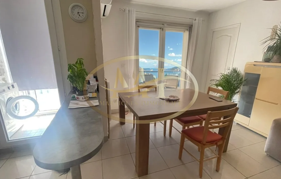 Appartement 4 pièces à Port-de-Bouc avec cave et parking - Idéal premier achat 