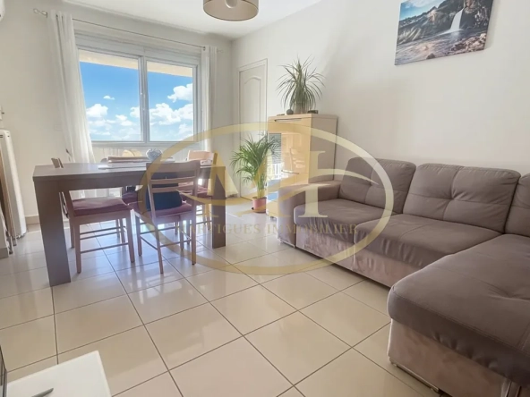 Appartement 4 pièces à Port-de-Bouc avec cave et parking - Idéal premier achat