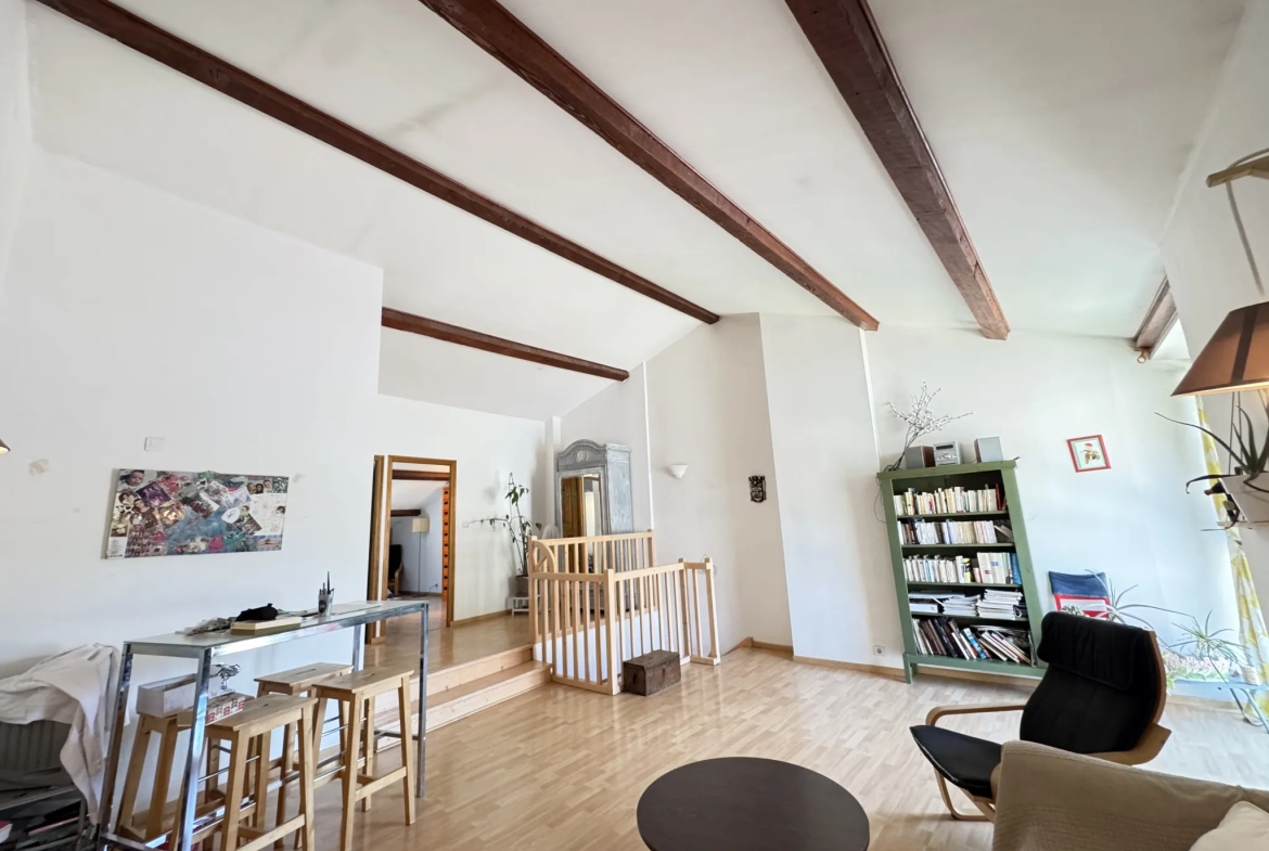 Maison de village lumineuse et spacieuse à La Saulce - 176 m² avec garage 