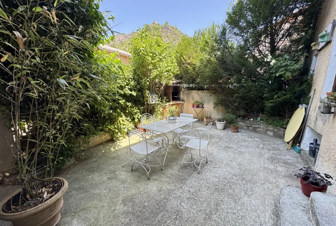 Maison de village lumineuse et spacieuse à La Saulce - 176 m² avec garage 